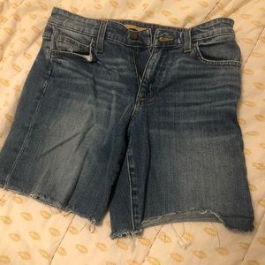 Joe’s Jeans Cutoff Denim Shorts Size 26